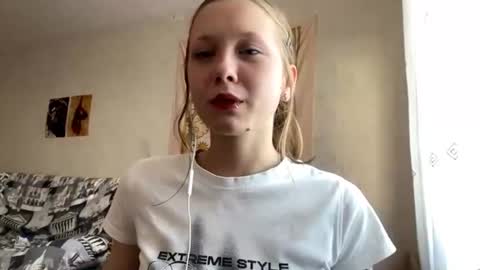 Diana online show from June 19, 2:23 pm