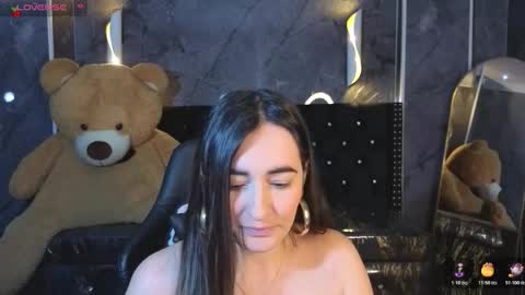 Snapshot of soffi_betacur_b chatting on October 18, 8:13 pm soffi_betacur_b online show from October 18, 8:13 pm