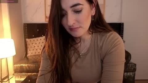 Snapshot of soffi_betacur_b chatting on September 24, 3:24 am soffi_betacur_b online show from September 24, 3:24 am