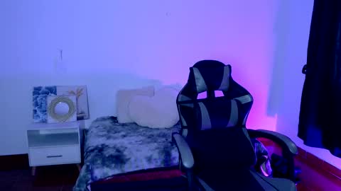 sofia online show from November 3, 8:54 pm