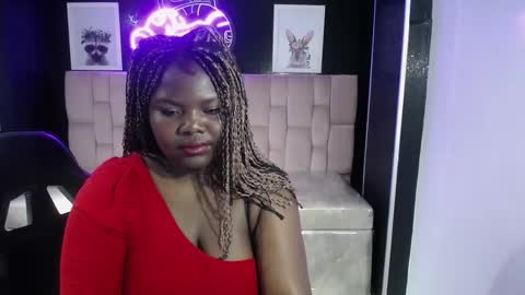 soffia_b online show from September 10, 3:18 am