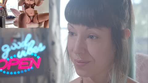 Sofi Mora online show from October 26, 2:29 pm