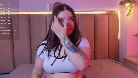 sofi_oaks online show from May 29, 7:34 pm