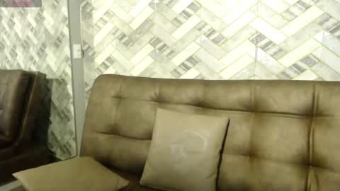 Susy online show from December 15, 6:04 pm