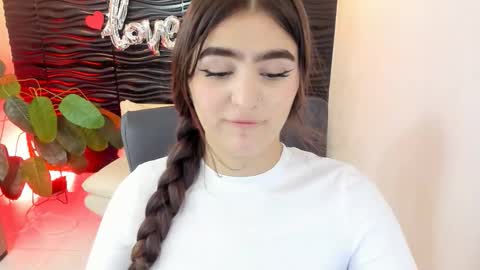 Skarlett online show from September 20, 1:25 pm