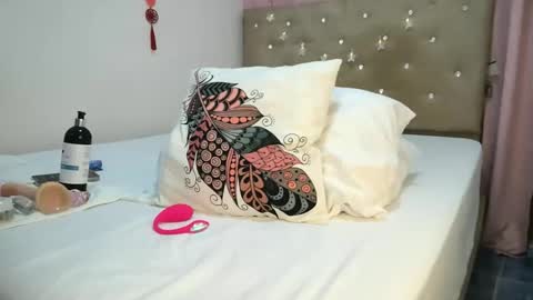 sofia8428 online show from March 30, 12:22 am