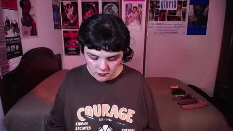 Sofi online show from February 25, 10:46 pm