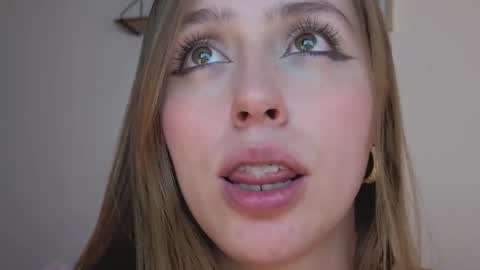     online show from December 18, 4:19 am