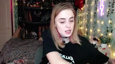 sofia_rosemary online show from February 16, 11:41 am