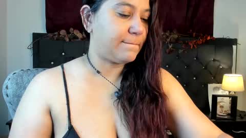 Snapshot of sofia_sorceress chatting on September 28, 8:56 am sofia_sorceress online show from September 28, 8:56 am