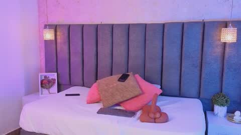 Sofi online show from March 17, 11:59 am