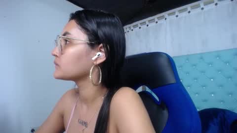 Sofia online show from October 26, 3:55 pm