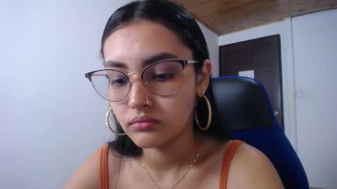 Snapshot of sofiaasexy19 chatting on October 8, 12:44 pm Sofia online show from October 8, 12:44 pm