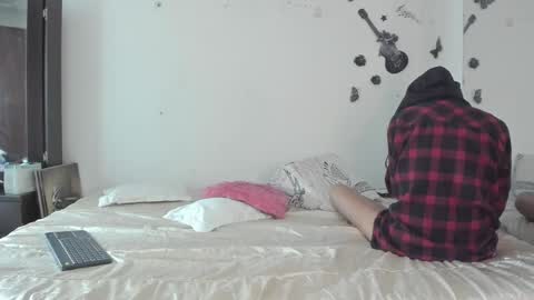 sofiacruz16 online show from January 3, 7:49 am