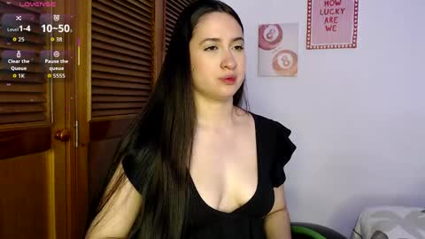 sofiaduque_26 online show from April 20, 8:01 pm