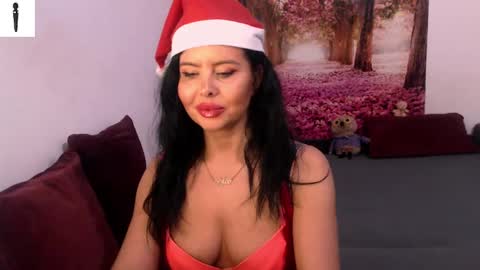 sofialiub online show from December 14, 7:03 pm