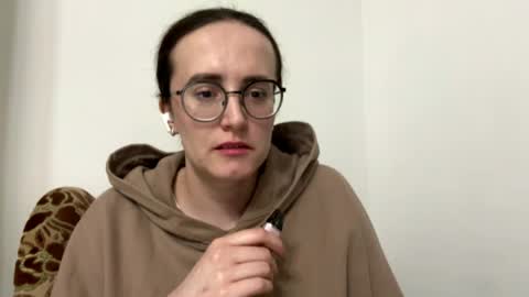 Sofia online show from March 17, 5:29 pm