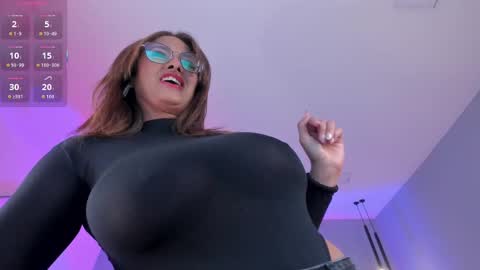 Sofia Reyes online show from September 25, 9:33 pm