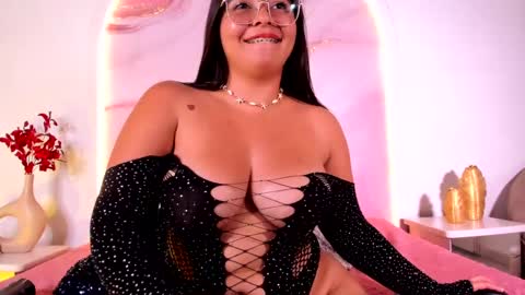 Snapshot of sofii_lopezz chatting on March 6, 3:13 pm Sofii Lopezz online show from March 6, 3:13 pm