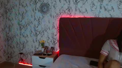 sofiiaa_gomezz online show from October 25, 7:36 pm