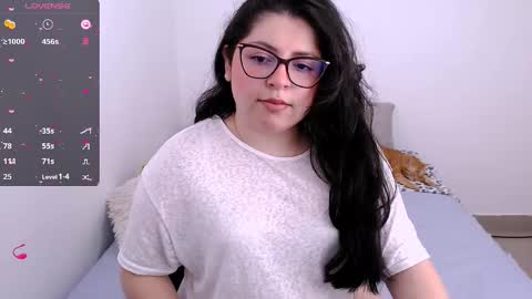 Snapshot of sofix_ chatting on September 20, 8:01 pm Lau online show from September 20, 8:01 pm