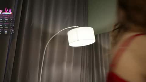 softdreamer_ online show from November 28, 10:11 am