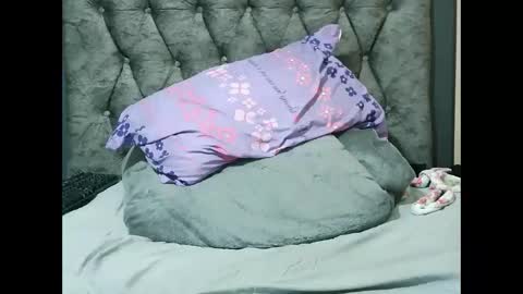 sheryll online show from March 21, 9:41 pm