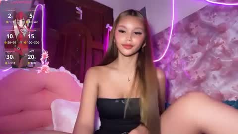 Sweet Shallaine online show from July 15, 8:35 pm
