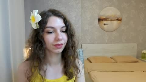 Kelly online show from May 8, 3:28 pm