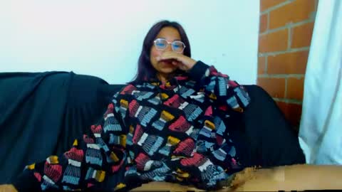  Sofy  online show from April 18, 11:49 pm