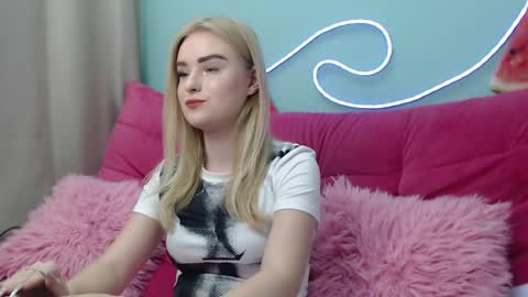 sofysoft online show from November 21, 6:00 am