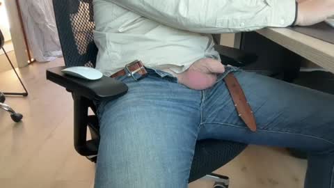 Jay  Cum Join me online show from May 22, 8:43 am