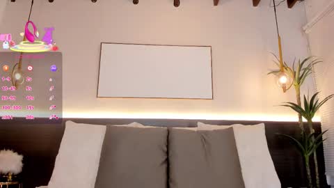 Sol Avelar online show from October 15, 4:27 am