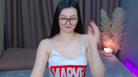 Sonya online show from April 9, 1:53 am