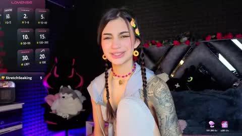 Sol  online show from March 4, 10:51 pm