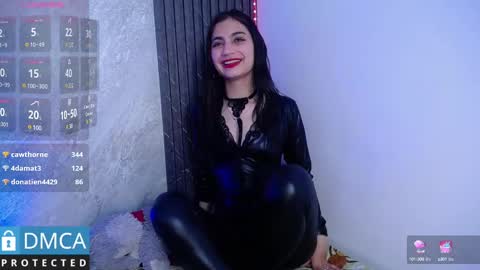 Snapshot of solbeaumont chatting on February 18, 10:14 pm Sol online show from February 18, 10:14 pm