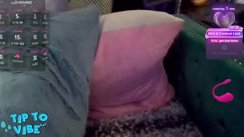 solesticia online show from January 9, 4:08 am