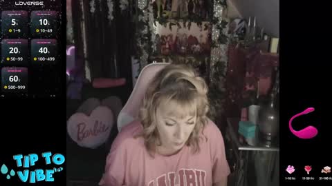 solesticia online show from January 11, 11:24 pm