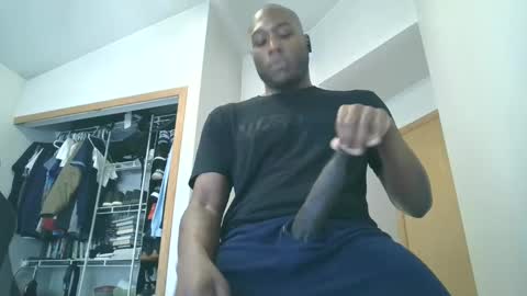 solidsnake992 online show from March 11, 8:09 pm