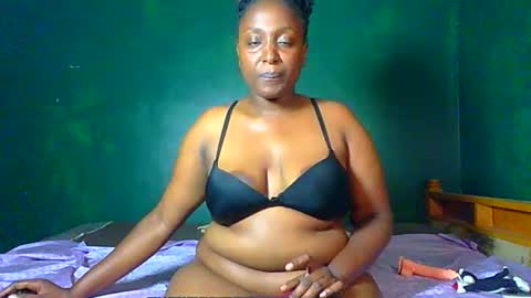 Solly bunny online show from April 3, 1:29 pm