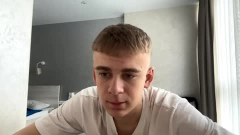 Jett online show from April 16, 8:25 am