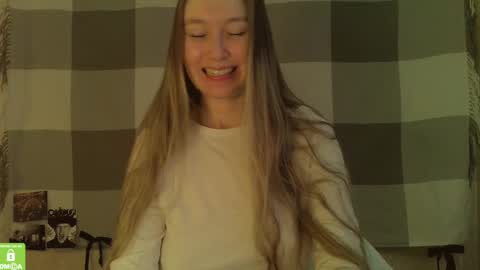 Mary online show from February 3, 11:09 am