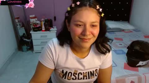 soniaplayass online show from February 3, 3:17 pm