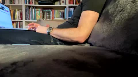 Sonny Madraga online show from April 13, 12:09 pm