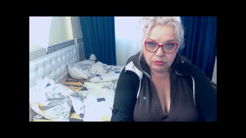 Sonya online show from October 2, 12:37 pm