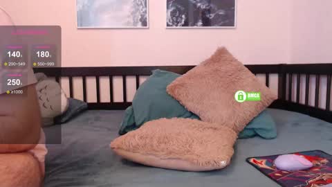 Snapshot of sonyavlad chatting on March 10, 6:05 am sonyavlad online show from March 10, 6:05 am