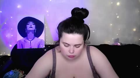 sophia__olsen online show from February 25, 7:01 am