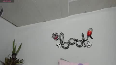 sophia_ebony___ online show from October 27, 12:27 pm