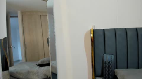 sophia_owens_2 online show from September 14, 5:36 pm