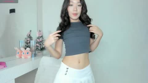 QUEEN OF SQUIRT online show from December 22, 8:48 pm